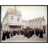 Ecole Normale d'Institutrices de Laval - Récréation, jeux de plein air. 