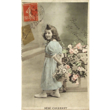 Bébé charmant.
