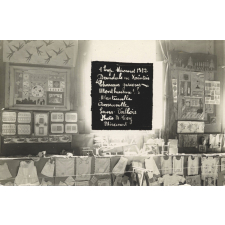Exposition d'objets réalisés dans les écoles des Vosges.