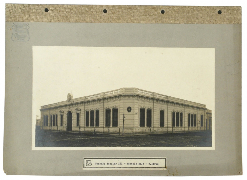 Consejo Escolar XII - Escuela N°6 - B.Aires.