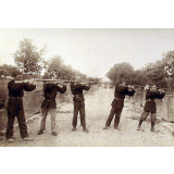 Ecole communale de Saint-Pierre-d'Irube - Exercices de tir (mai 1899). 