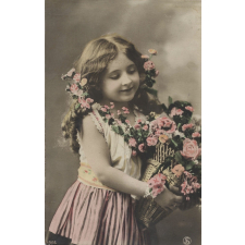 Portrait de fillette. 
