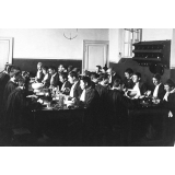 Ecole Normale d'Instituteurs de Châteauroux - Le réfectoire, le 7 novembre 1899. 