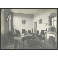 Collège de jeunes filles de Cholet. Le parloir.