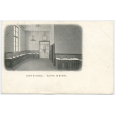 Lycée Faidherbe - Lavabos et Dortoirs.