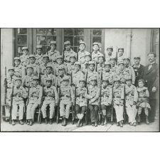 Bataillon scolaire.