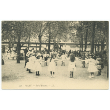 226 - Vichy - Bal d'Enfants.