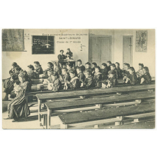 Ecole primaire Supérieure de jeunes filles - Saint-Léonard - Classe de 1ère Année.