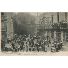 Caen - Pensionnat Saint-Pierre - Récréation des Elèves.