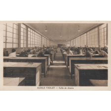 Ecole Violet - Salle de Dessin.