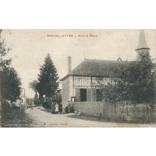 Mesnil-Lettre - Ecole et Mairie.