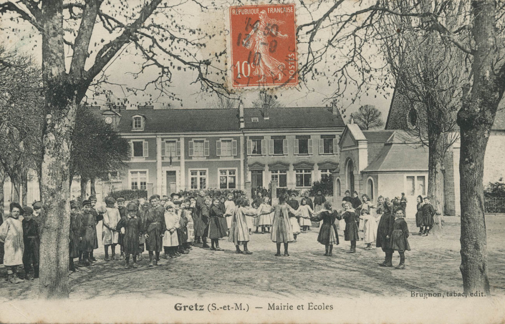 Gretz (S.-&-M.) - Mairie et Ecoles.