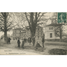 5 - Coulommiers - Les Ecoles.