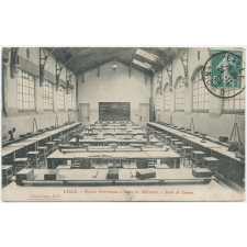 Lille - Ecole Nationale d'Arts et Métiers - Salle de Dessin.