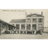 Guérard (S.-&-M.) - L'Ecole des Filles - La Rentrée des Élèves.