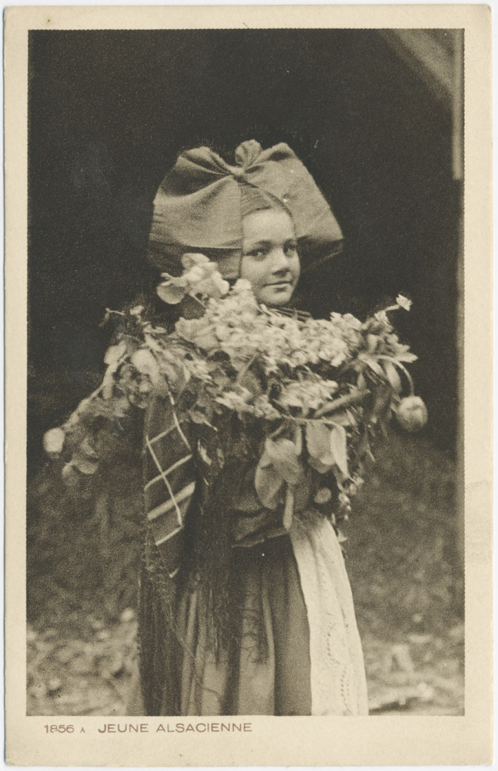 Jeune Alsacienne.
