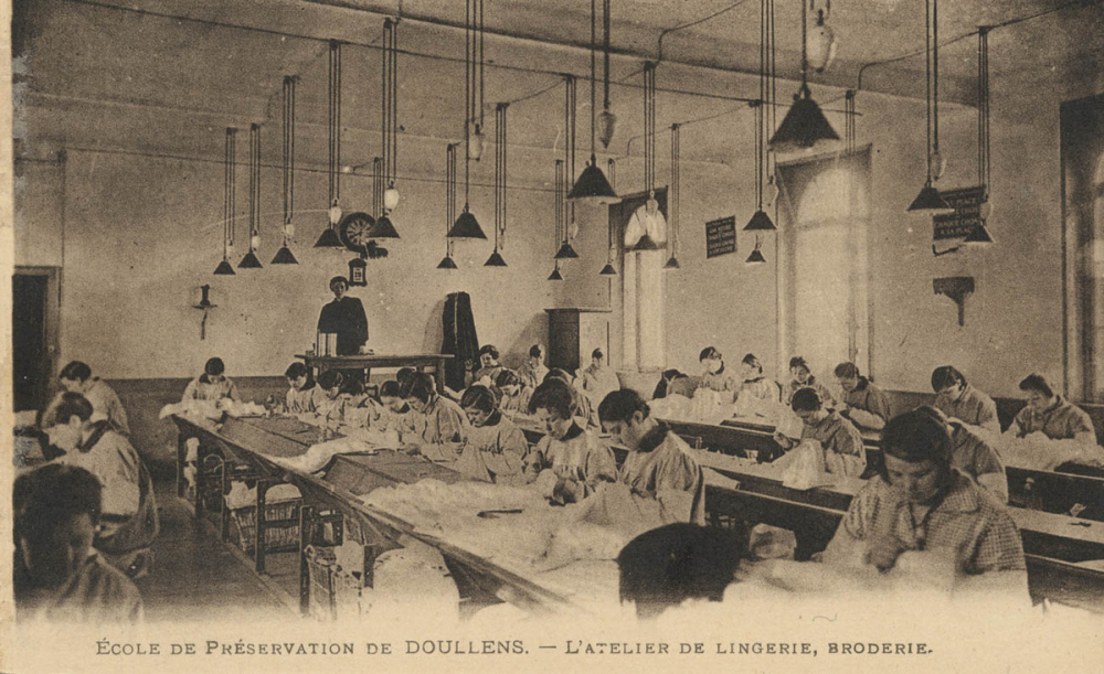 Ecole de Préservation de Doullens - L'Atelier de Lingerie, Broderie.