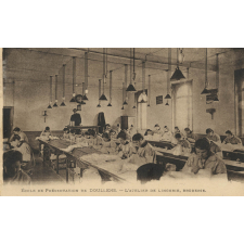 Ecole de Préservation de Doullens - L'Atelier de Lingerie, Broderie.