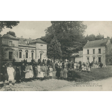 Rochecorbon (I.-&-L.) - La Mairie, les Ecoles et la Poste.