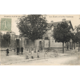 Romilly-sur-Seine - Les Ecoles et la Rue Gambetta.