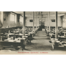 Ecole Saint-Nicolas - Igny (S.-&-O.) - Le Réfectoire.