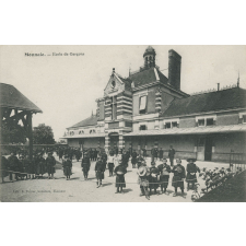 Monnaie - Ecole de Garçons.