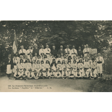 503 - La Jeunesse Patrotique Darnétalaise - Ses sections Pupilles et Fillettes.