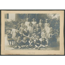 Ecole primaire : photo de classe.