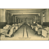 Ecole Jean-Baptiste Say : le dortoir des petits au réveil
