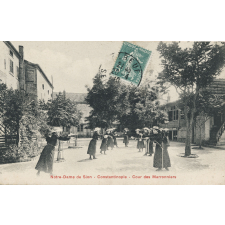 Notre-Dame de Sion - Constantinople - Cour des Marronniers.