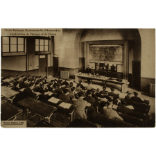 Ecole Nationale Professionnelle d'Armentières - Amphithéâtre de Physique et de Chimie.