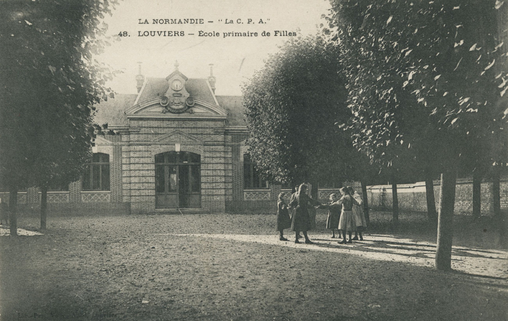 La Normandie - La C.P.A. - 48 - Louviers - Ecole Primaire de Filles.