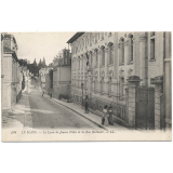 198 - Le Mans - Le Lycée de Jeunes Filles et la rue Berthelot.