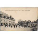 4 - Ecole Primaire Supérieure de Jeunes Filles de Tours - Cour d'Honneur.