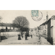 9 - Brie-Comte-Robert - Rue de la Madeleine et Ecole des Filles.