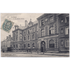 32 - Amiens - Le Lycée de Jeunes Filles.