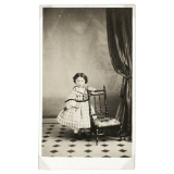 Portraits de jeunes filles. 