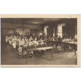 5 - Mont-St-Martin - L'Ecole Ménagère - L'une des salles de couture.