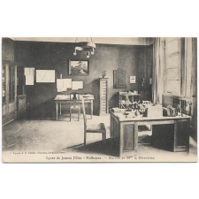 Lycée de Feunes Filles - Mulhouse - Bureau de Mme la Directrice.