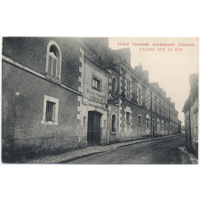 Ecole Primaire Supérieure d'Onzain - Façade sur la Rue.