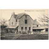 4749 - Domloup (I.-&-V.) - L'Ecole libre des Filles.