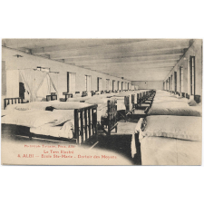 Le Tarn Illustré - 4 - Albi - Ecole Ste-Marie - Dortoir des Moyens.