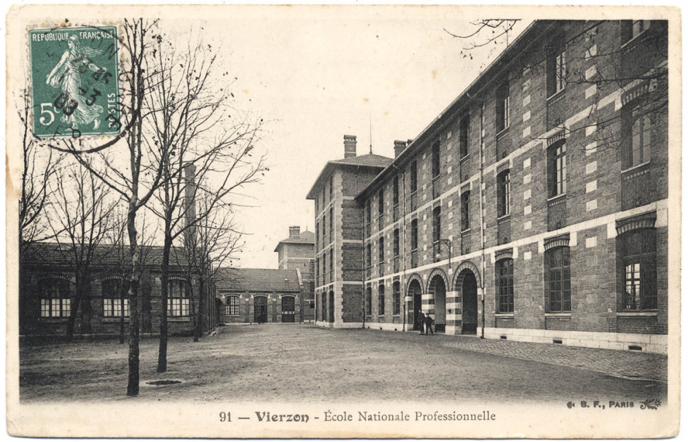 91 - Vierzon - Ecole Nationale Professionnelle.