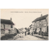 Aubepierre (S.-et-M. ) - Mairie, Ecole et Maison Brochet.