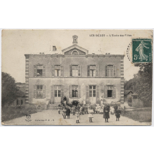 Les Sièges - L'Ecole des Filles.