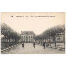 Bourganeuf (Creuse) - Avenue et l'Ecole primaire Supérieure de Garçons.