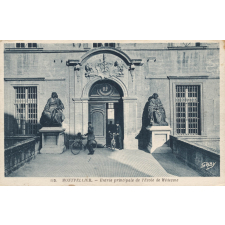 110 - Montpellier - Entrée principale de l'Ecole de Médecine.