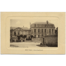 Mouy (Oise) - Ecole supérieure.