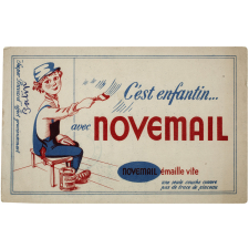 Buvard publicitaire. Novemail. Garçon assis.