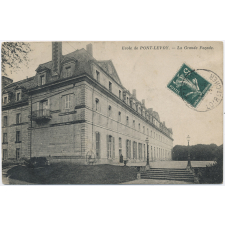 Ecole de Pont-Levoy - La Grande Façade.